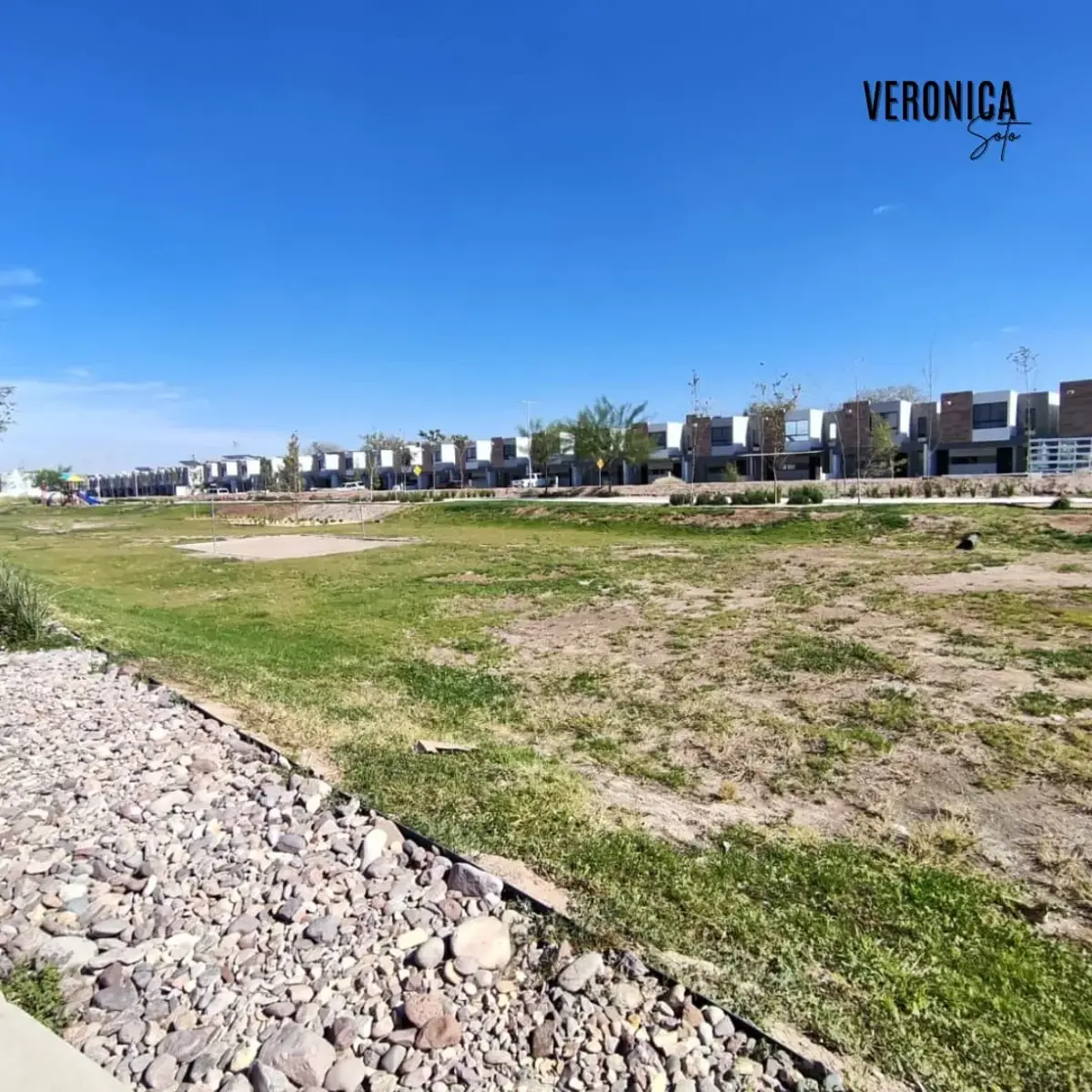 Casa en renta en Valle del Sol, Juárez — foto 1 de 9