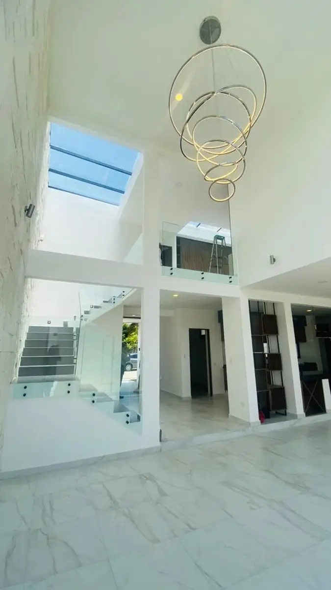 Casa en venta en Lomas de Angelópolis, San Andrés Cholula — foto 1 de 27
