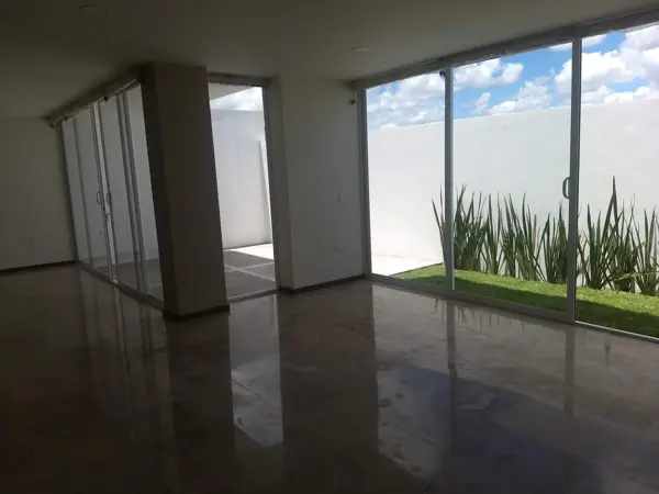 Casa en renta en Lomas de Angelópolis, San Andrés Cholula, Puebla