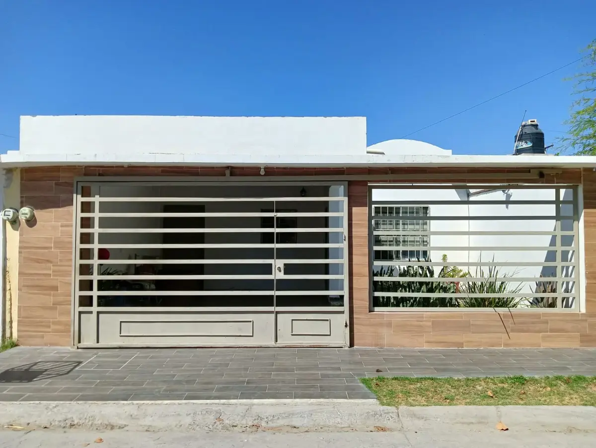 Casa en Venta en Jardines Universidad, Torreón, Coahuila de Zaragoza