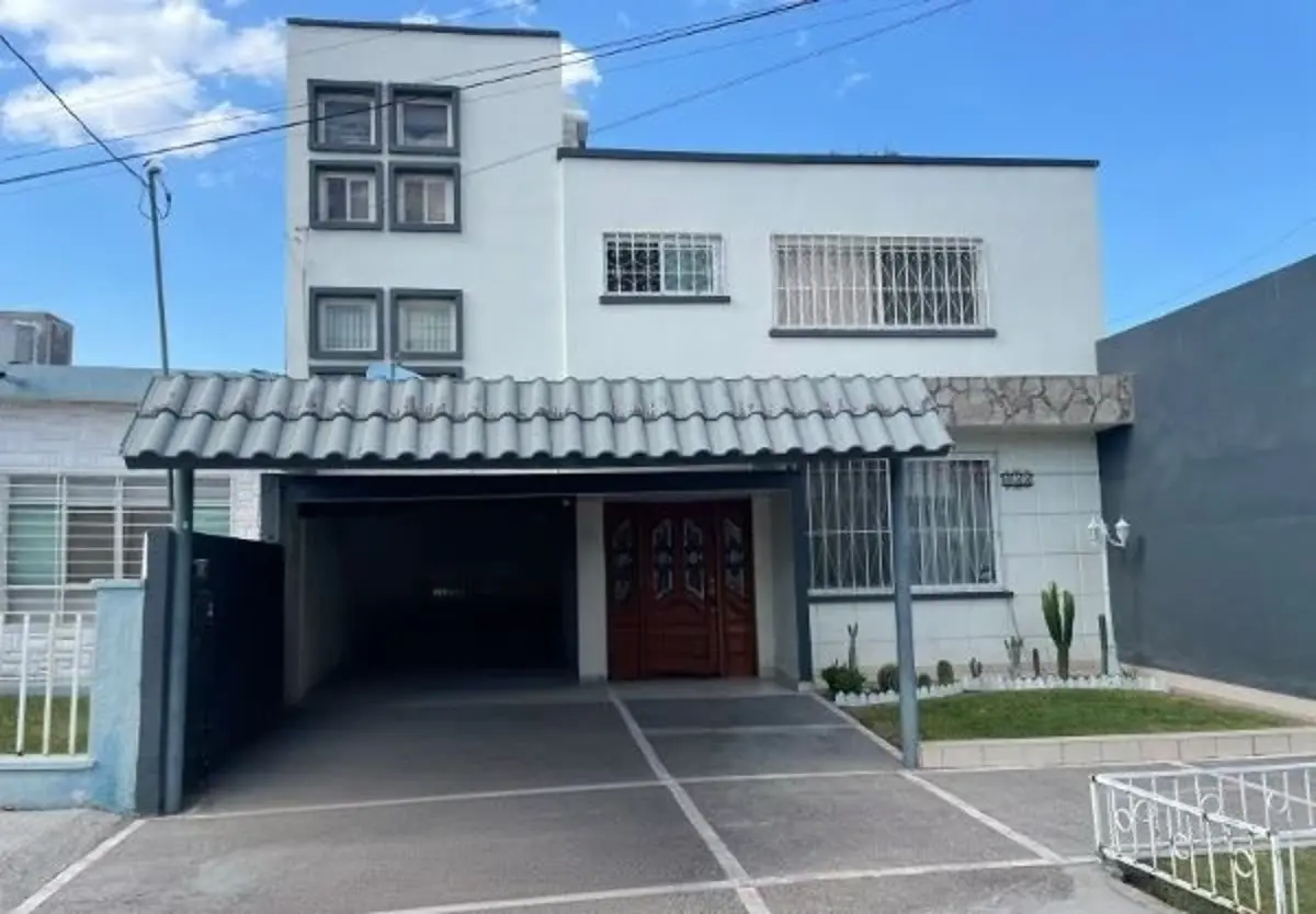 Casa en Venta en Las Rosas, Gómez Palacio, Durango