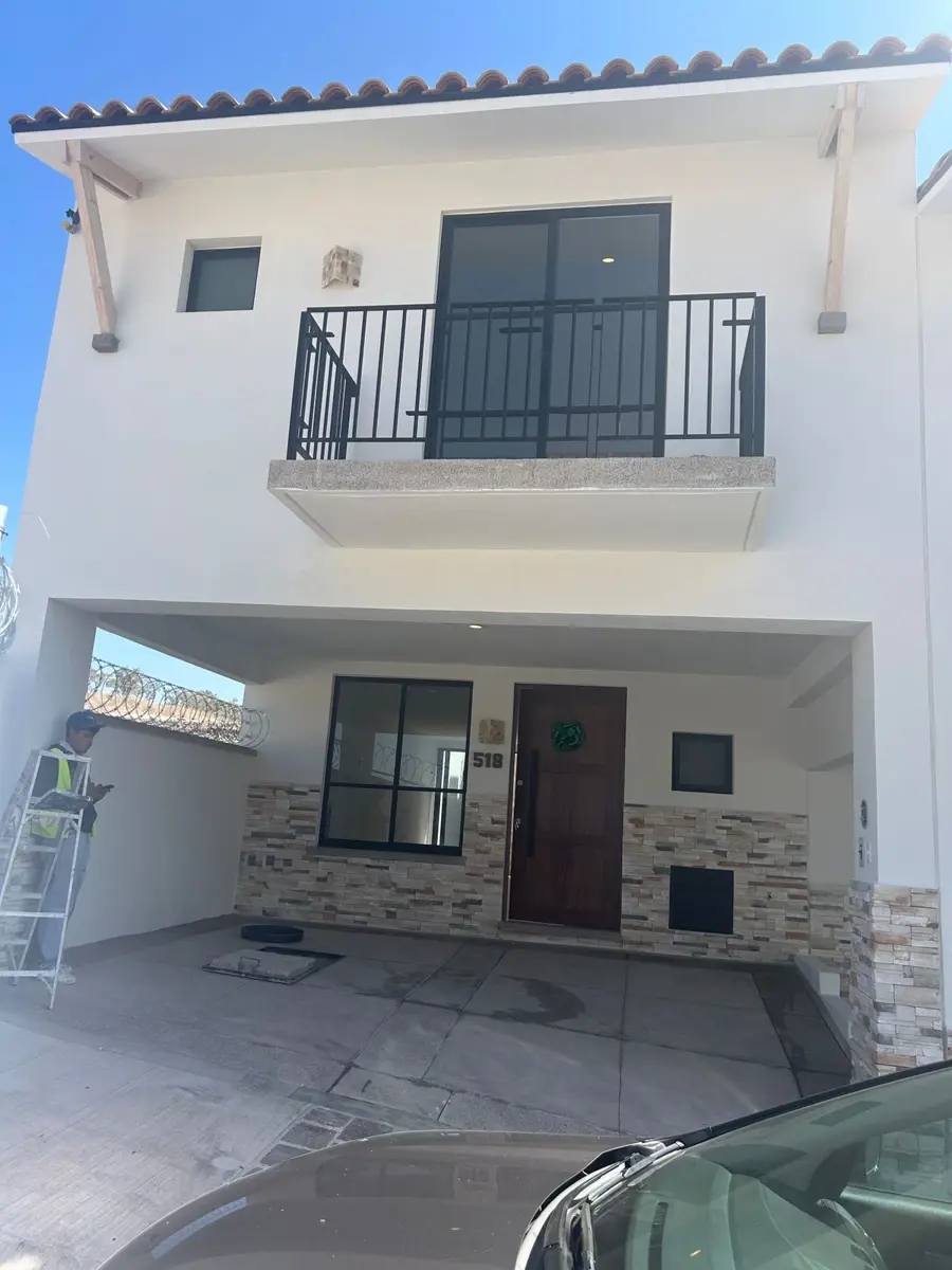 Casa en renta en Lombardía Residencial, León — foto 1 de 7