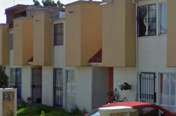 Casa en venta en Paseos de Tultepec I, Tultepec — foto 3 de 11