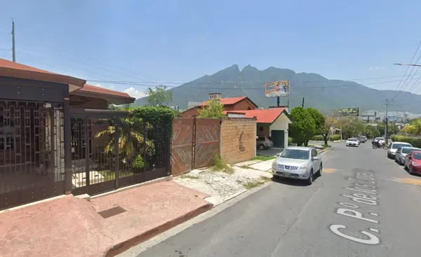 Casa en venta en Del Paseo Residencial, Monterrey — foto 2 de 10