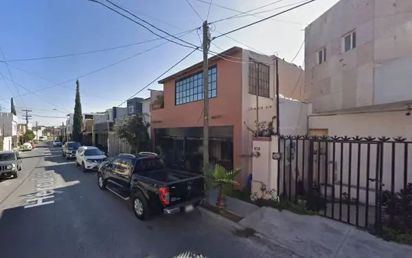 Casa en venta en Real Anahuac, San Nicolás de los Garza — foto 2 de 10