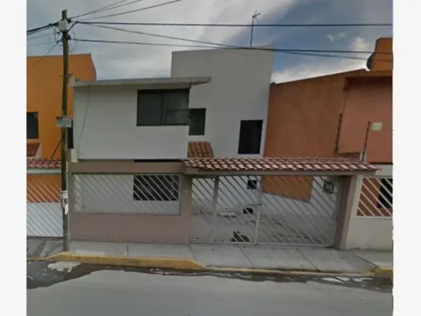 Casa en venta en San Lorenzo Tepaltitlán Centro, Toluca — foto 2 de 6