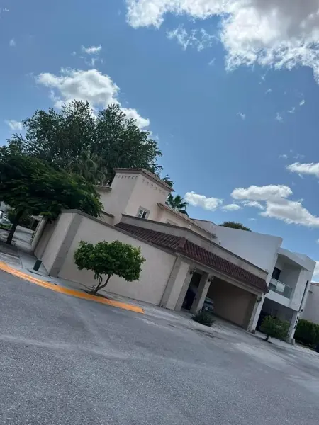 Casa en venta en Puerta Real, Torreón — foto 2 de 9