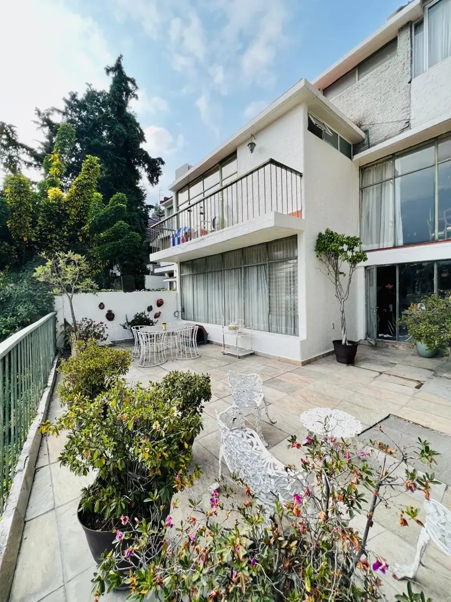Casa en venta en Lomas de Tecamachalco, Naucalpan de Juárez — foto 1 de 16