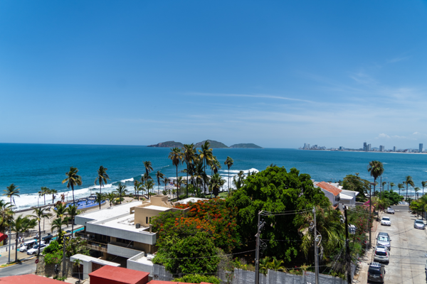 Casa en venta en Balcones de Loma Linda, Mazatlán — foto 2 de 41