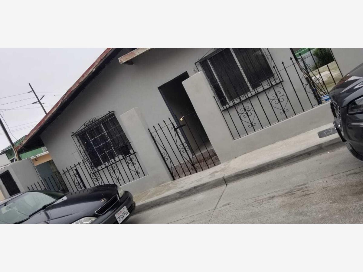 Casa en venta en Chihuahua la Mesa, Tijuana — foto 1 de 19