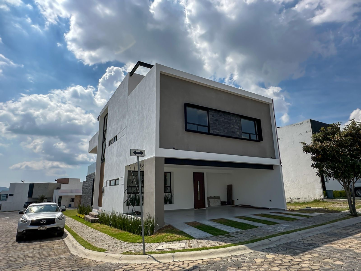 Casa en venta en Lomas de Angelópolis, San Andrés Cholula — foto 1 de 21