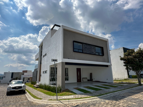 Casa en venta en Lomas de Angelópolis, San Andrés Cholula, Puebla