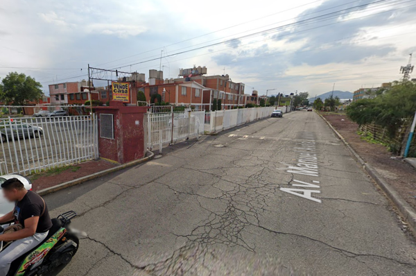Casa en venta en Parques de Aragon, Ecatepec de Morelos — foto 2 de 9