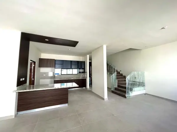 Casa en venta en Privanzas del Campestre, Arteaga — foto 3 de 20