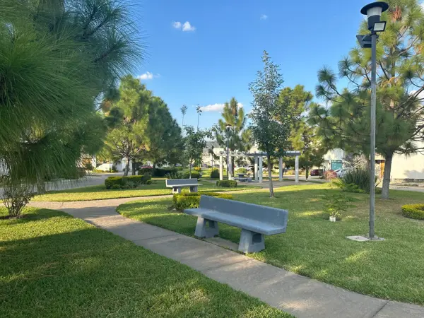 Terreno en venta en Forét Residencial, Zapopan — foto 2 de 9