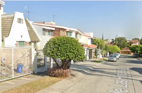 Casa en venta en Bugambilias, Zapopan — foto 3 de 14