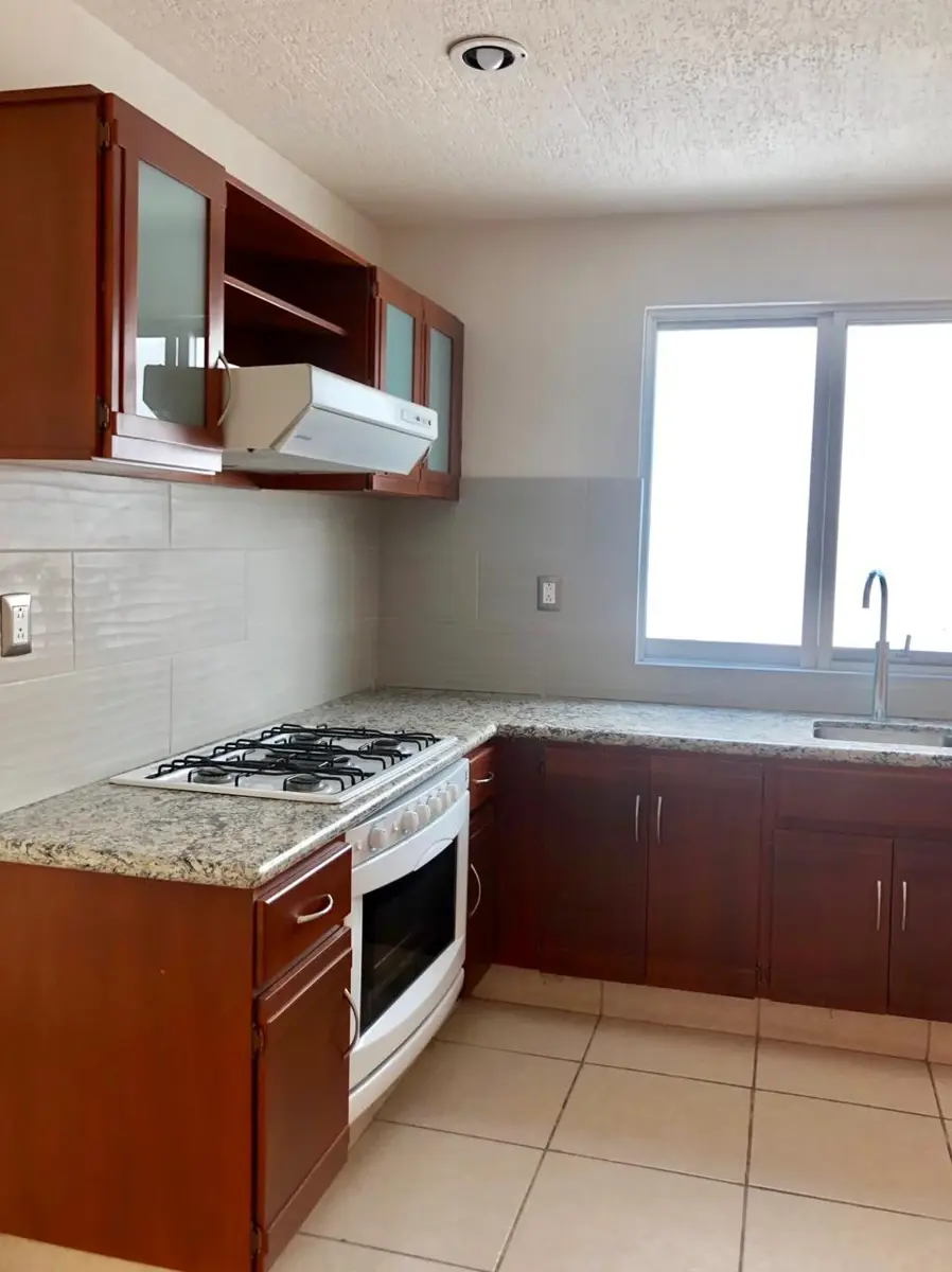 Casa en venta en San Antonio de Ayala, Irapuato — foto 1 de 19