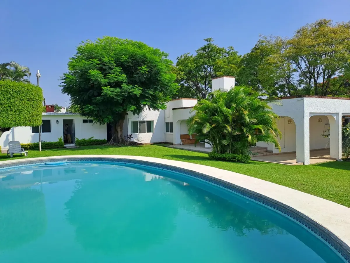 Casa en venta en Lomas de Cuernavaca, Temixco — foto 1 de 39