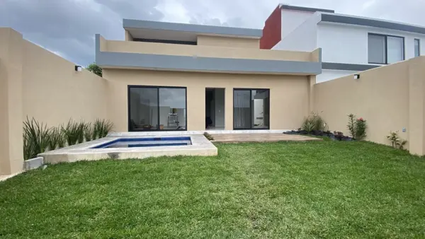 Casa en Lomas de Cortes Oriente, Cuernavaca, Morelos