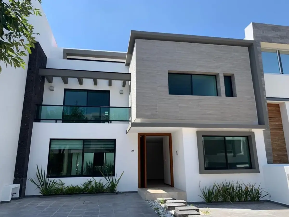 Casa en renta en Lomas de Angelópolis, San Andrés Cholula — foto 1 de 23