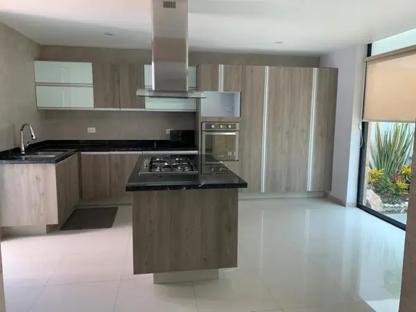 Casa en renta en Lomas de Angelópolis, San Andrés Cholula — foto 3 de 10