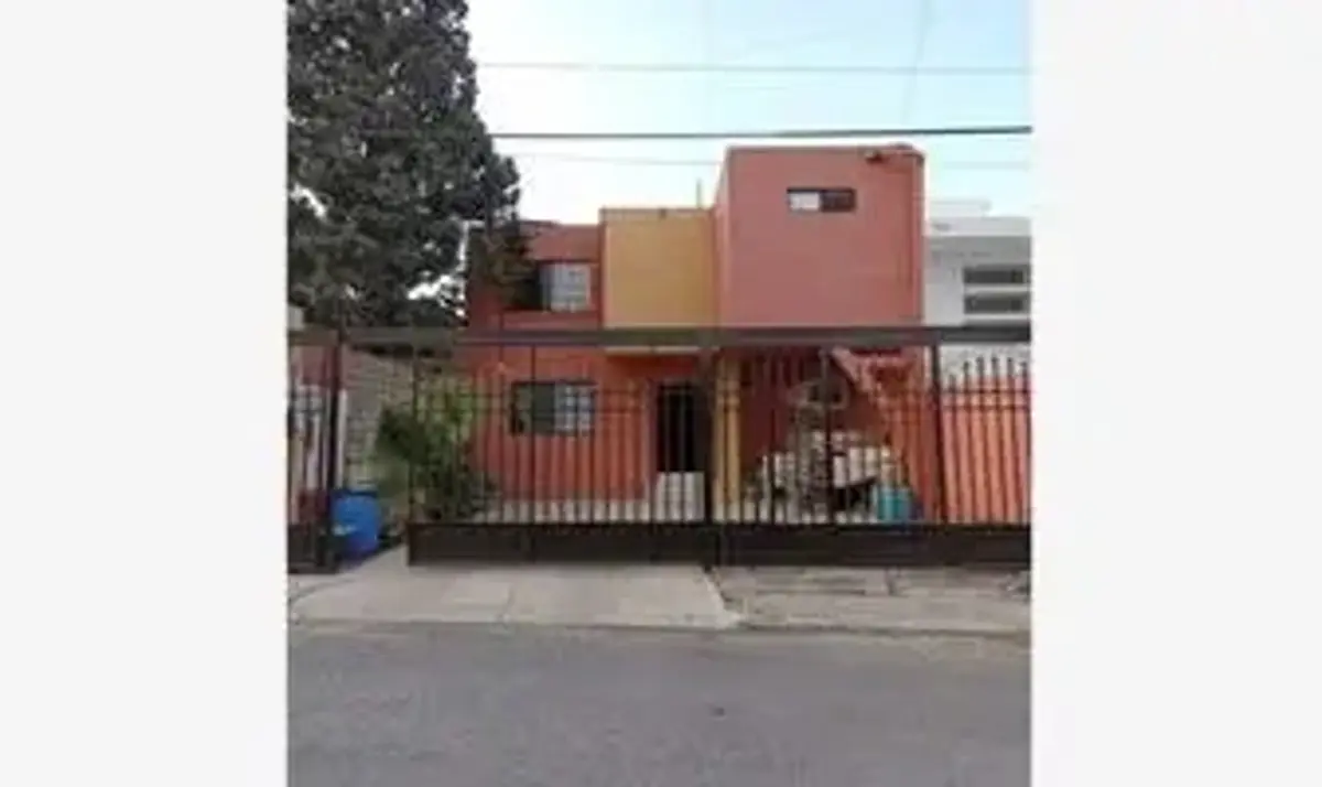 Casa en venta en Valle Verde Primer Sector, Monterrey — foto 1 de 15
