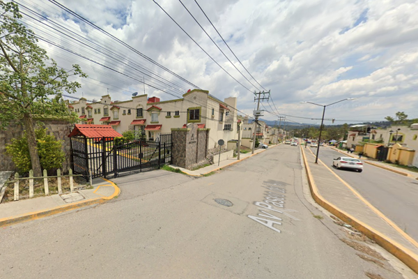 Casa en venta en URBI Villa del rey, Huehuetoca — foto 2 de 10