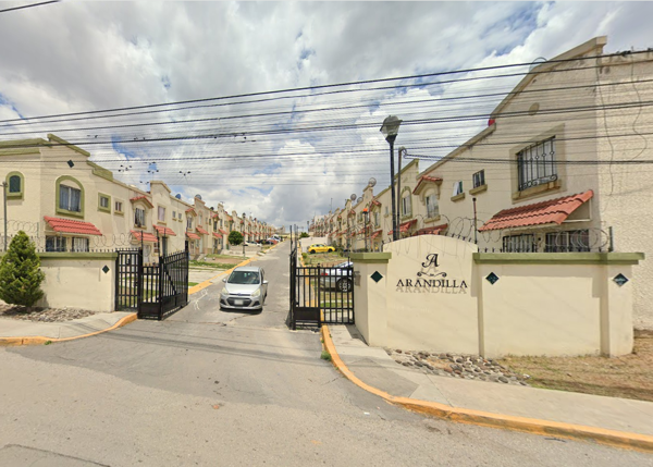 Casa en venta en URBI Villa del rey, Huehuetoca — foto 3 de 11
