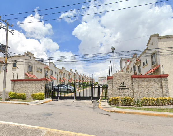 Casa en venta en URBI Villa del rey, Huehuetoca — foto 2 de 10