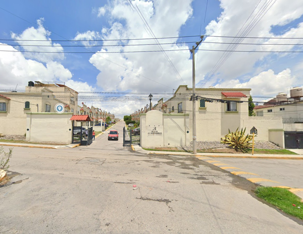 Casa en venta en URBI Villa del rey, Huehuetoca — foto 3 de 11