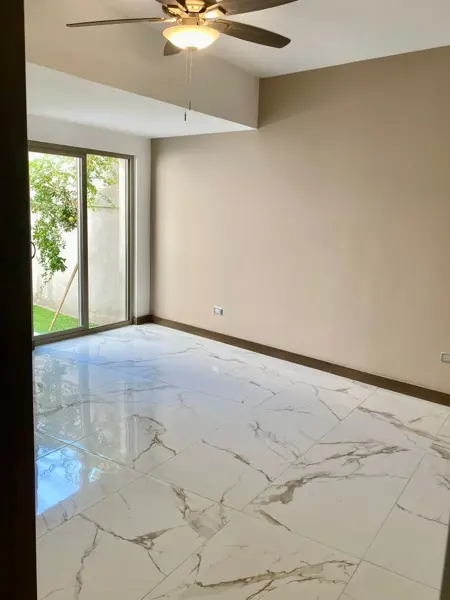 Casa en venta en Country Raquet Club, Juárez — foto 2 de 24