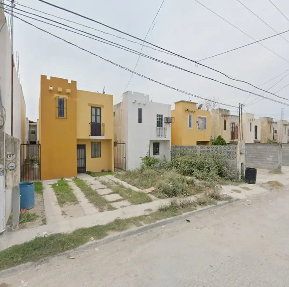 Casa en venta en Balcones de Alcala, Reynosa — foto 1 de 10