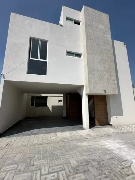 Venta casa nueva en pequeño condominio. Tlaxcalancingo. Anahuac