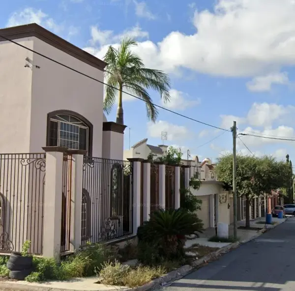 Casa en venta en Las Fuentes Sección Lomas, Reynosa — foto 3 de 8