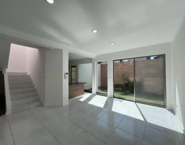 Casa en venta en Loma Alta, Morelia — foto 2 de 16
