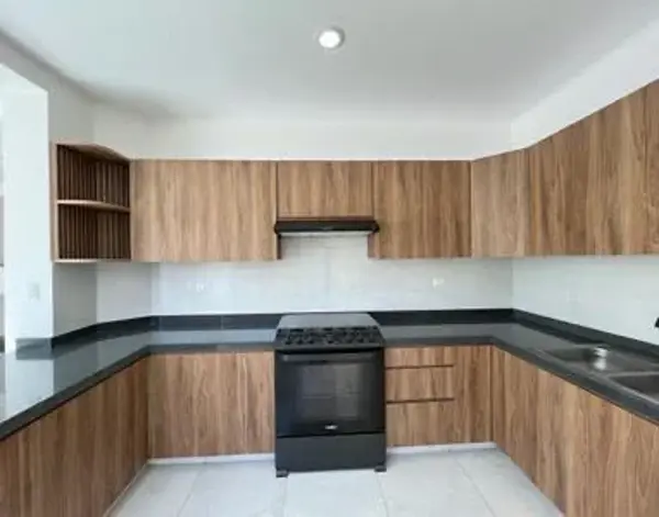 Casa en venta en Loma Alta, Morelia — foto 3 de 16