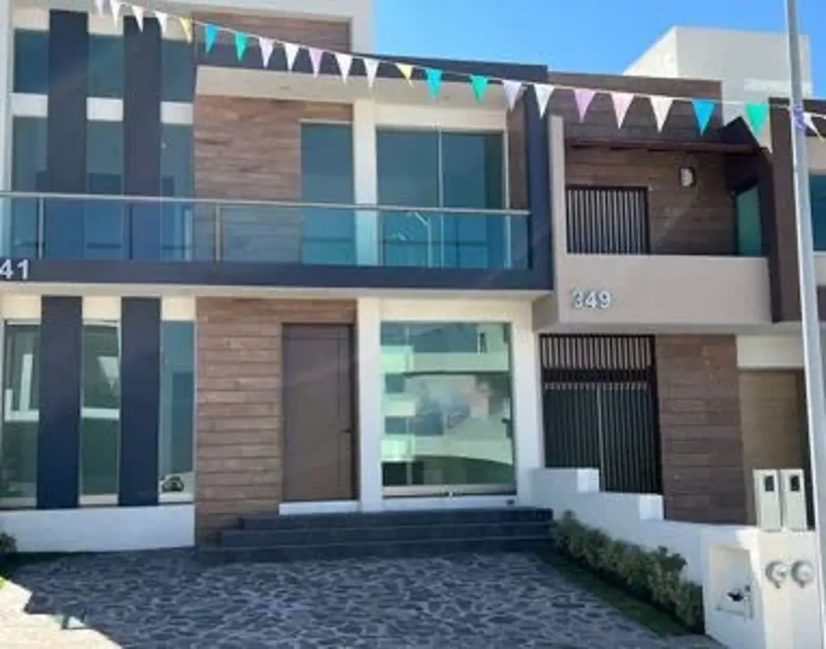 Casa en venta en Loma Alta, Morelia — foto 1 de 16