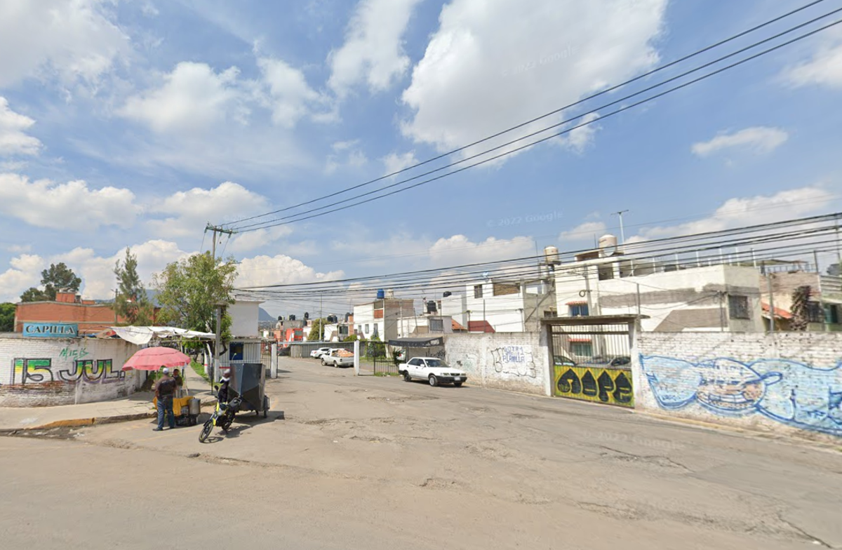 Casa en venta en Los Reyes Acaquilpan Centro, La Paz — foto 1 de 10