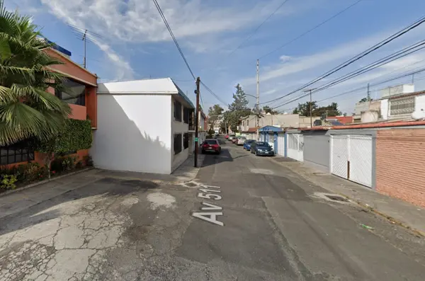 Casa en venta en San Juan de Aragón, Gustavo A. Madero — foto 3 de 11