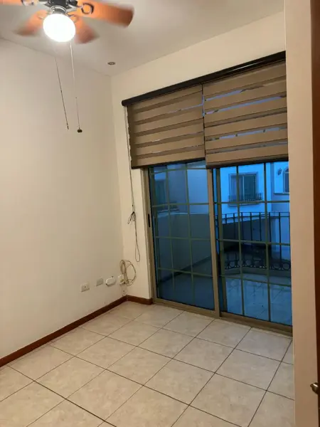 Casa en renta en Residencial San Patricio, Saltillo — foto 3 de 11