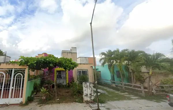Casa en Mision del Carmen, Playa del Carmen, Quintana Roo — foto 1 de 6
