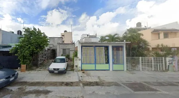 Casa en Mision del Carmen, Playa del Carmen, Quintana Roo — foto 1 de 5