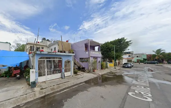 Casa en venta en Mision del Carmen, Playa del Carmen — foto 2 de 5