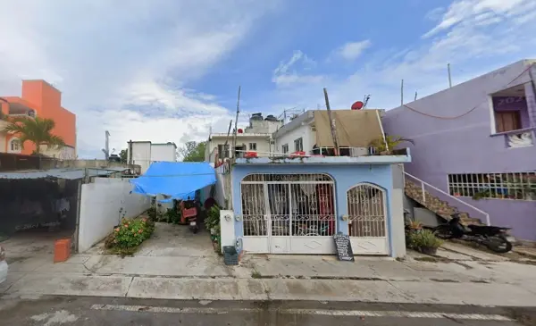 Casa en Mision del Carmen, Playa del Carmen, Quintana Roo — foto 1 de 5