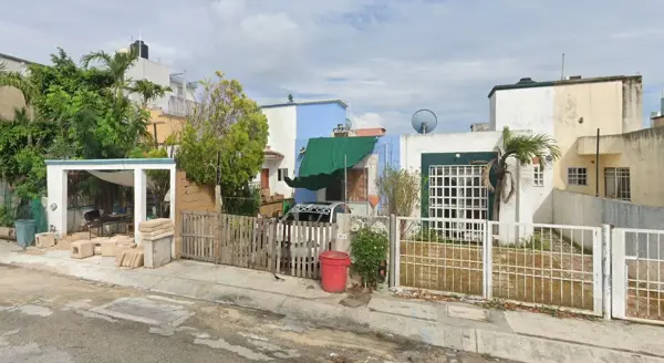Casa en venta en Mision del Carmen, Playa del Carmen — foto 2 de 5