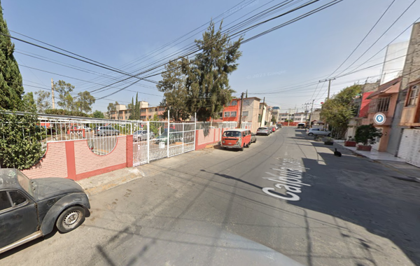 Casa en venta en Rey Nezahualcóyotl, Nezahualcóyotl — foto 2 de 12