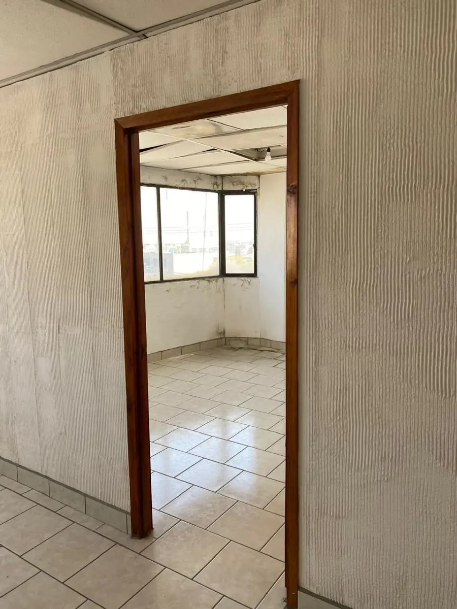 Oficina en renta en El Mirador, Tlalnepantla de Baz — foto 1 de 14