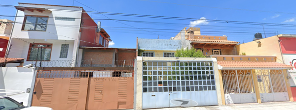 Casa en venta en Villas Santín, Toluca — foto 2 de 12