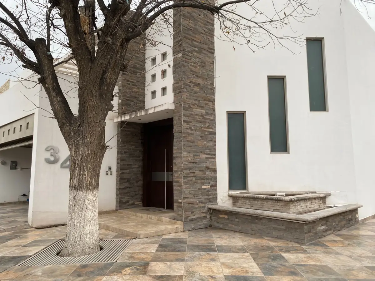 Casa en venta en Real del Nogalar, Torreón — foto 1 de 25
