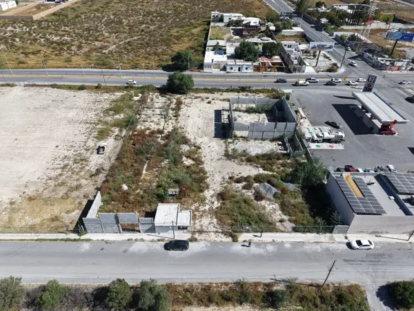 Terreno en renta en Los Valdez, Saltillo — foto 2 de 3